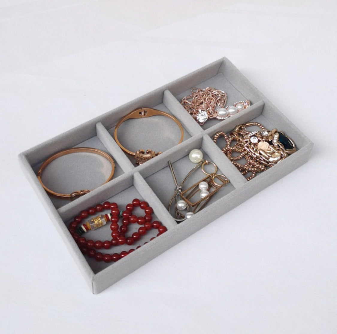 Soft velvet custom jewelry tray for bracelets